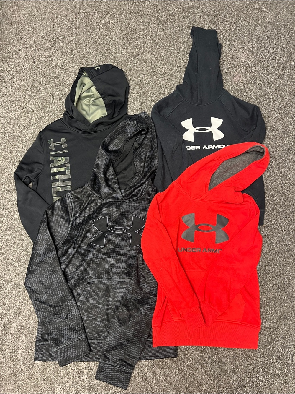 Under Armour Sweatshirt bundle